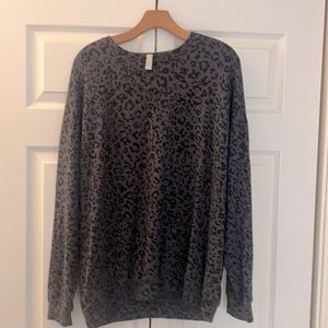 Athlete cheetah print